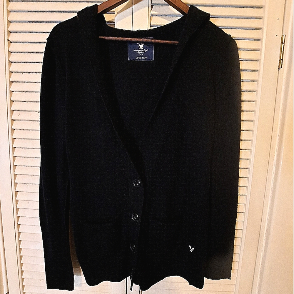American Eagle women's black hooded sweater- sz. Medium